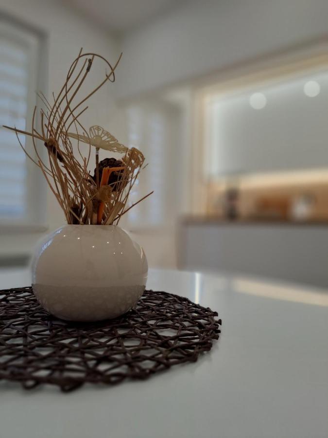 Apartman Andrea SJJ Esterno foto