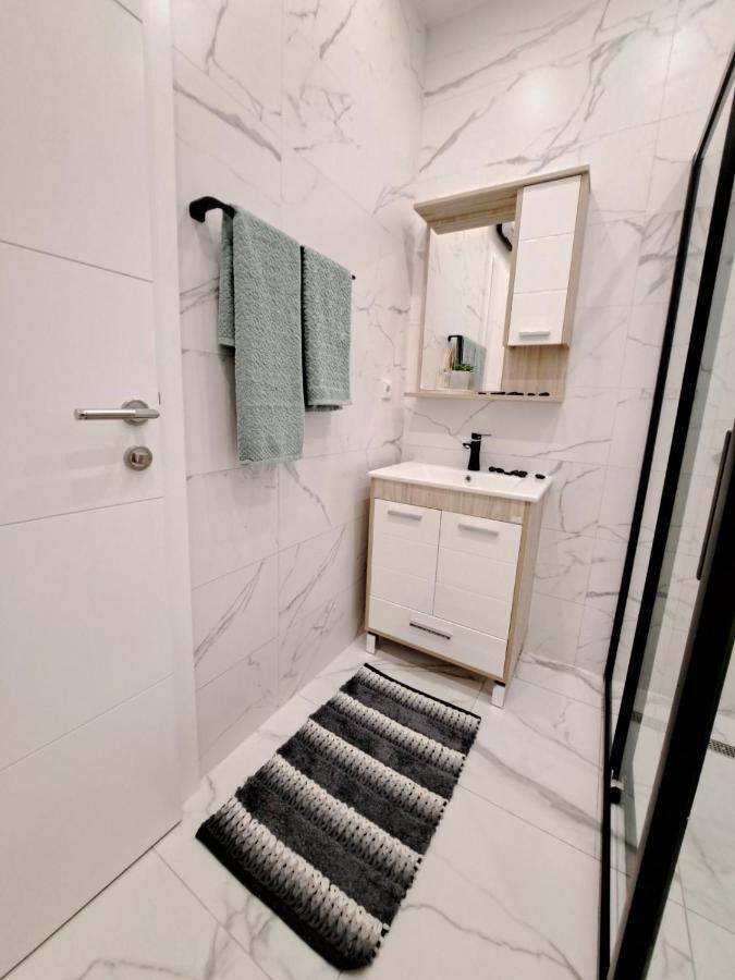 Apartman Andrea SJJ Esterno foto