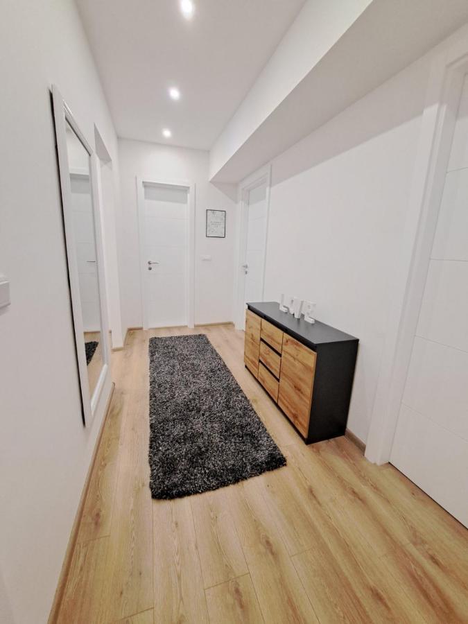 Apartman Andrea SJJ Esterno foto