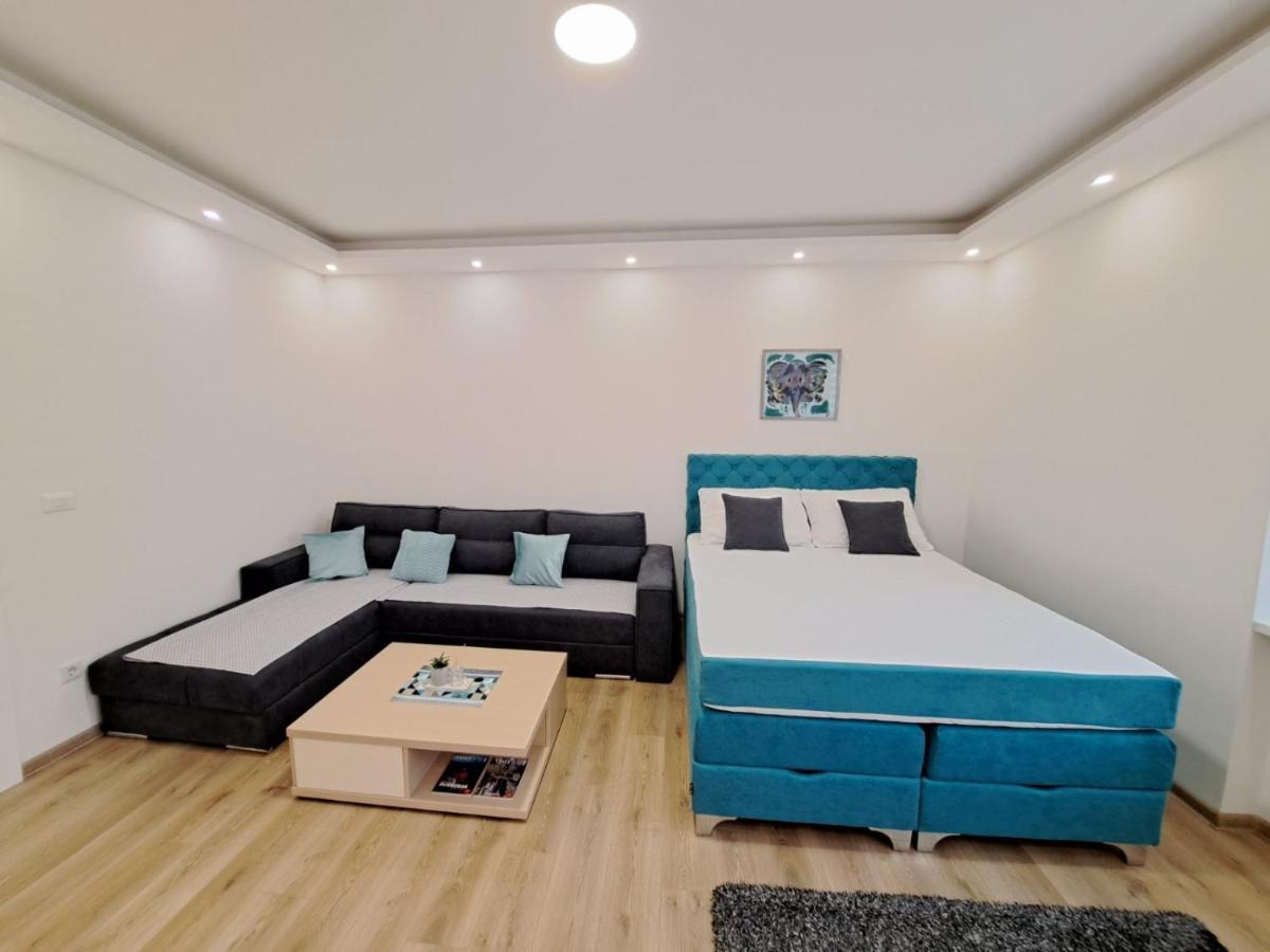 Apartman Andrea SJJ Esterno foto