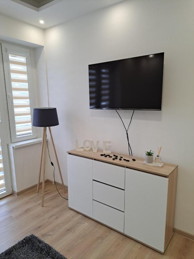 Apartman Andrea SJJ Esterno foto