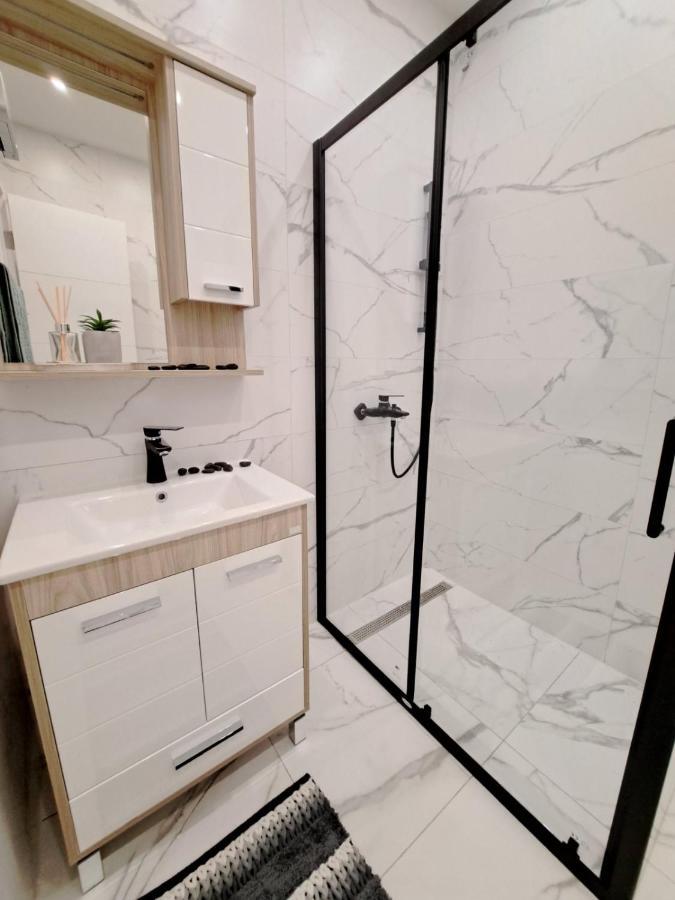 Apartman Andrea SJJ Esterno foto